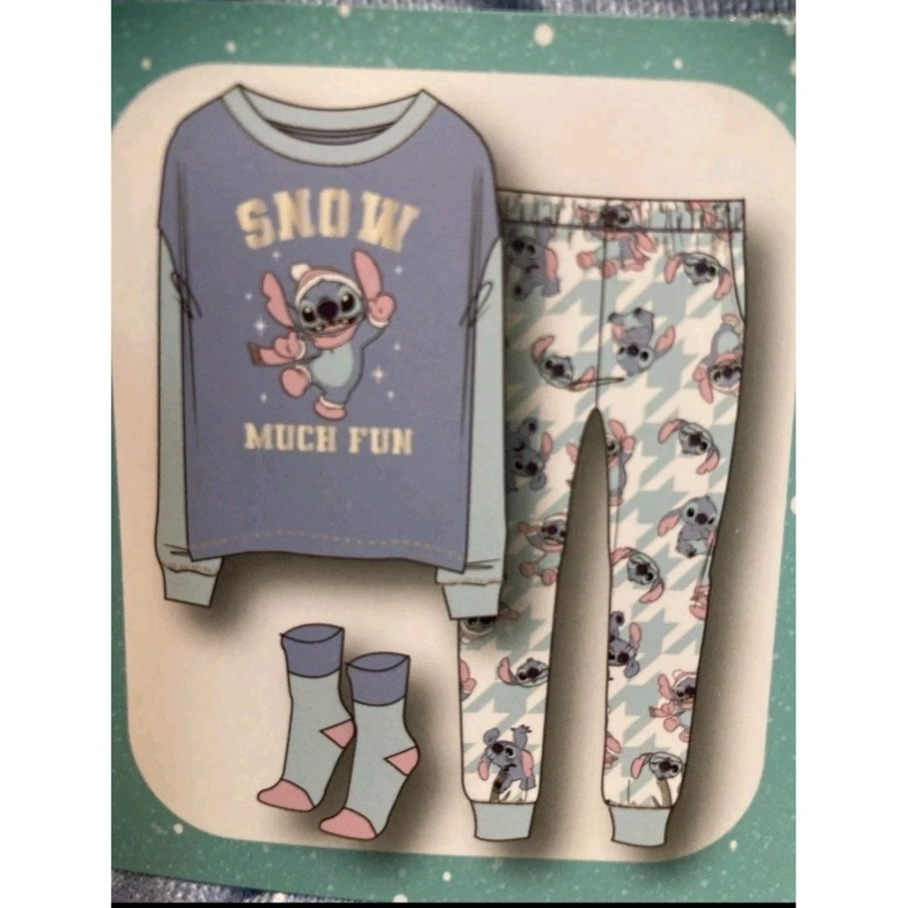 NEW DISNEY STITCH WOMENS PJ 3 PIECE SET-2 PIECE PJ SET WITH COZY SOCKS M (8-10)
